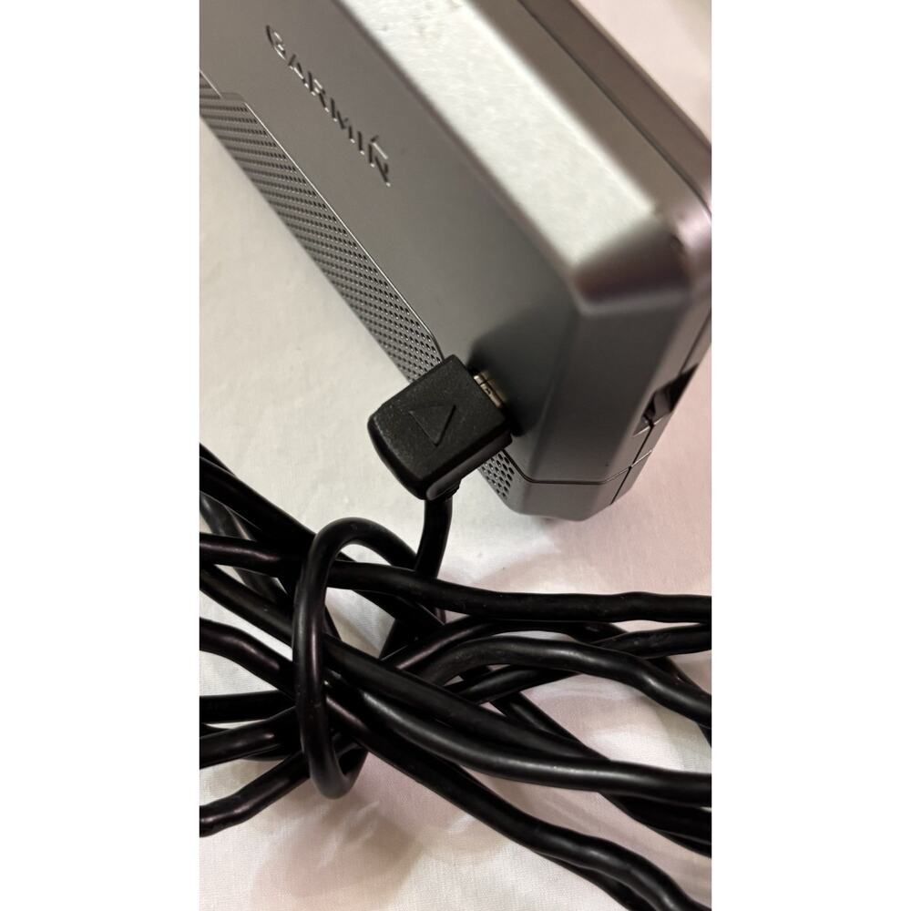 Garmin Nuvi 200w 7” GPS Navigation System *Used W/ Car Charger Bundle - Picture 7 of 11